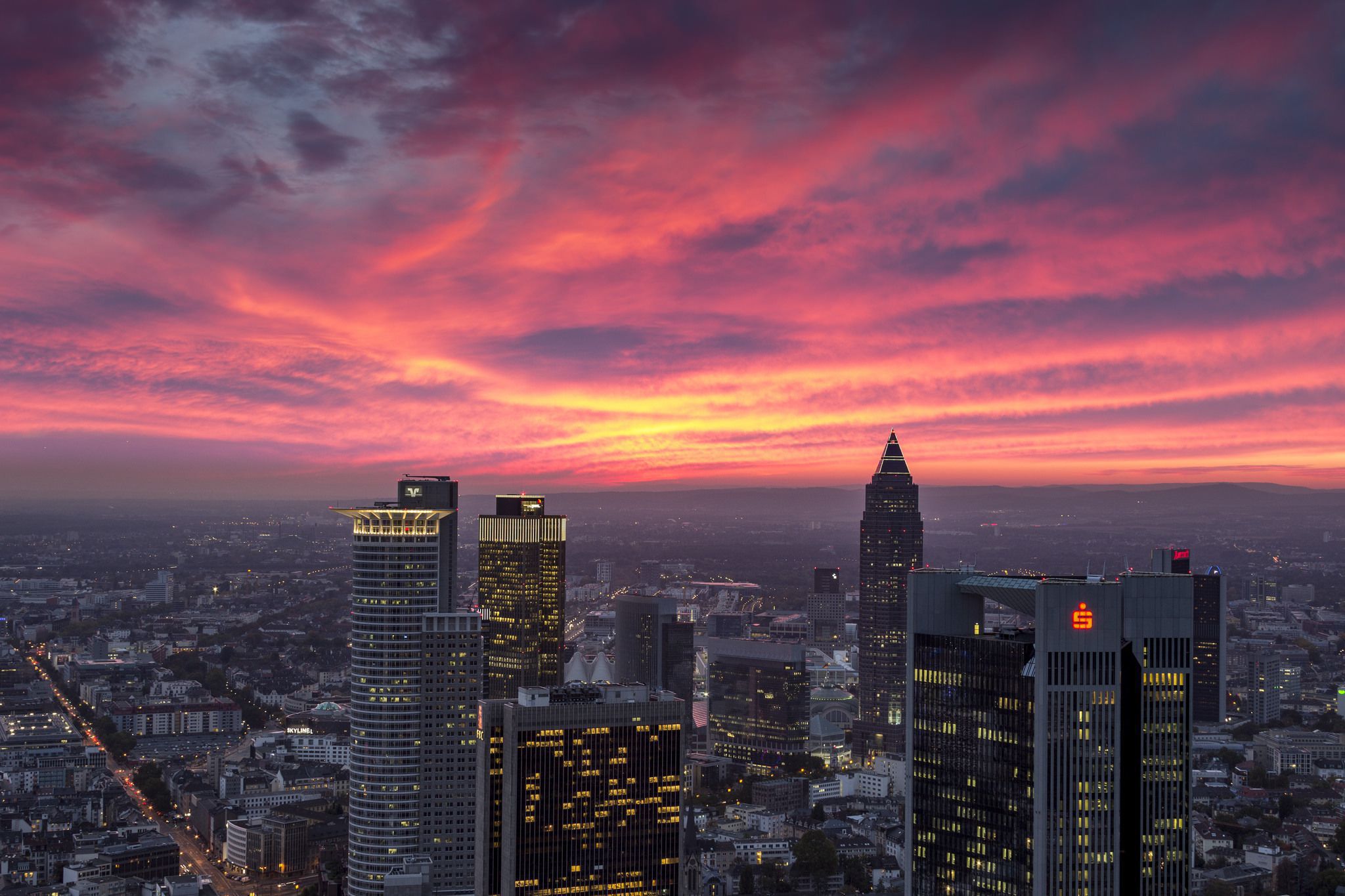 frankfurter tapete,stadtbild,metropolregion,stadt,himmel,stadtgebiet