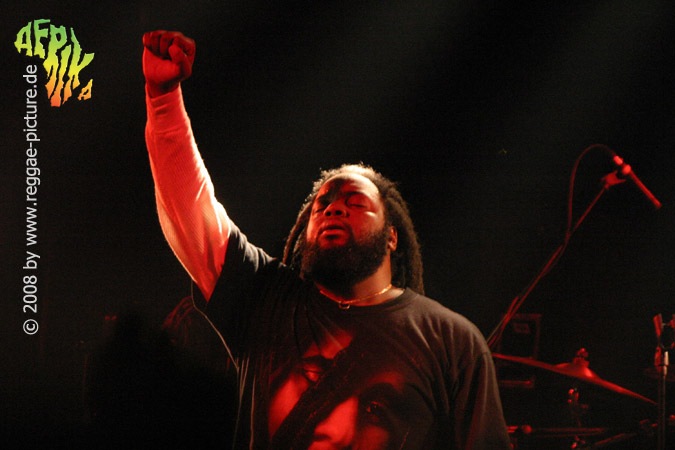 lucky dube wallpapers,performance,entertainment,music,red,concert