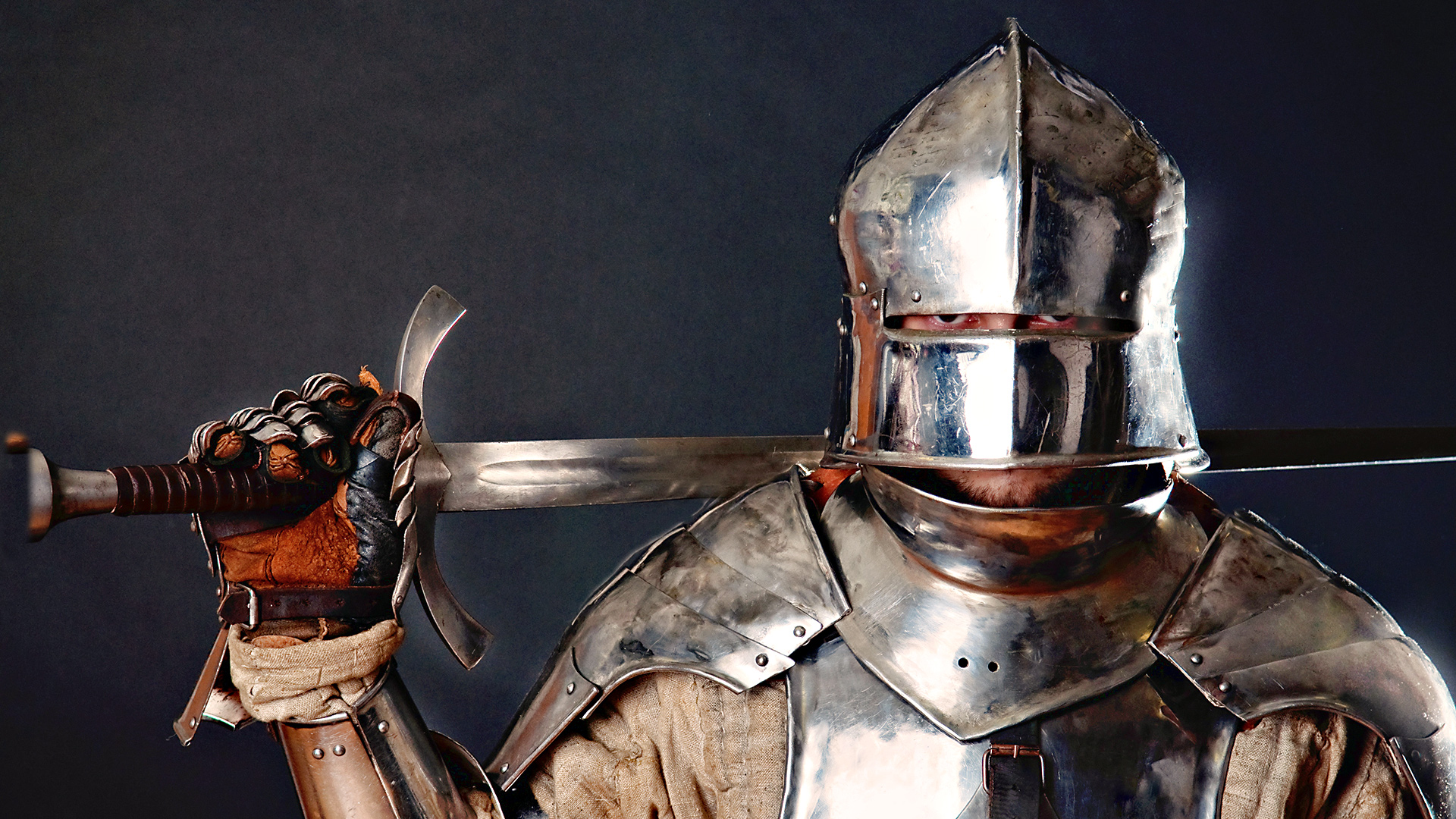 knights templar wallpaper,knight,armour,helmet,cuirass,breastplate