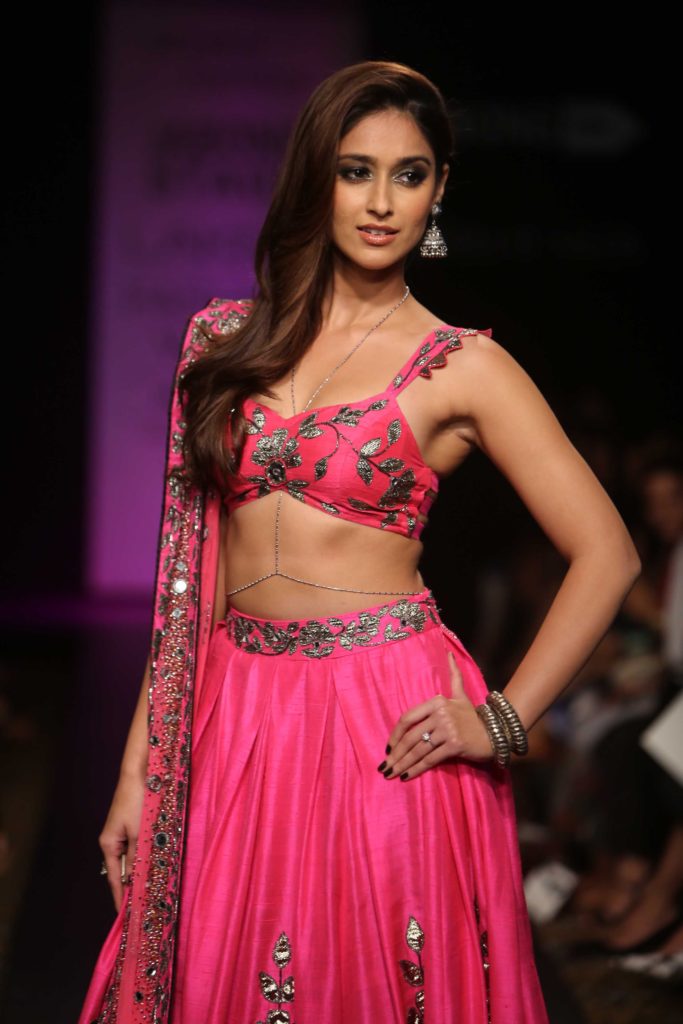 ileana d cruz hot hd wallpapers,fashion model,fashion show,clothing,abdomen,pink