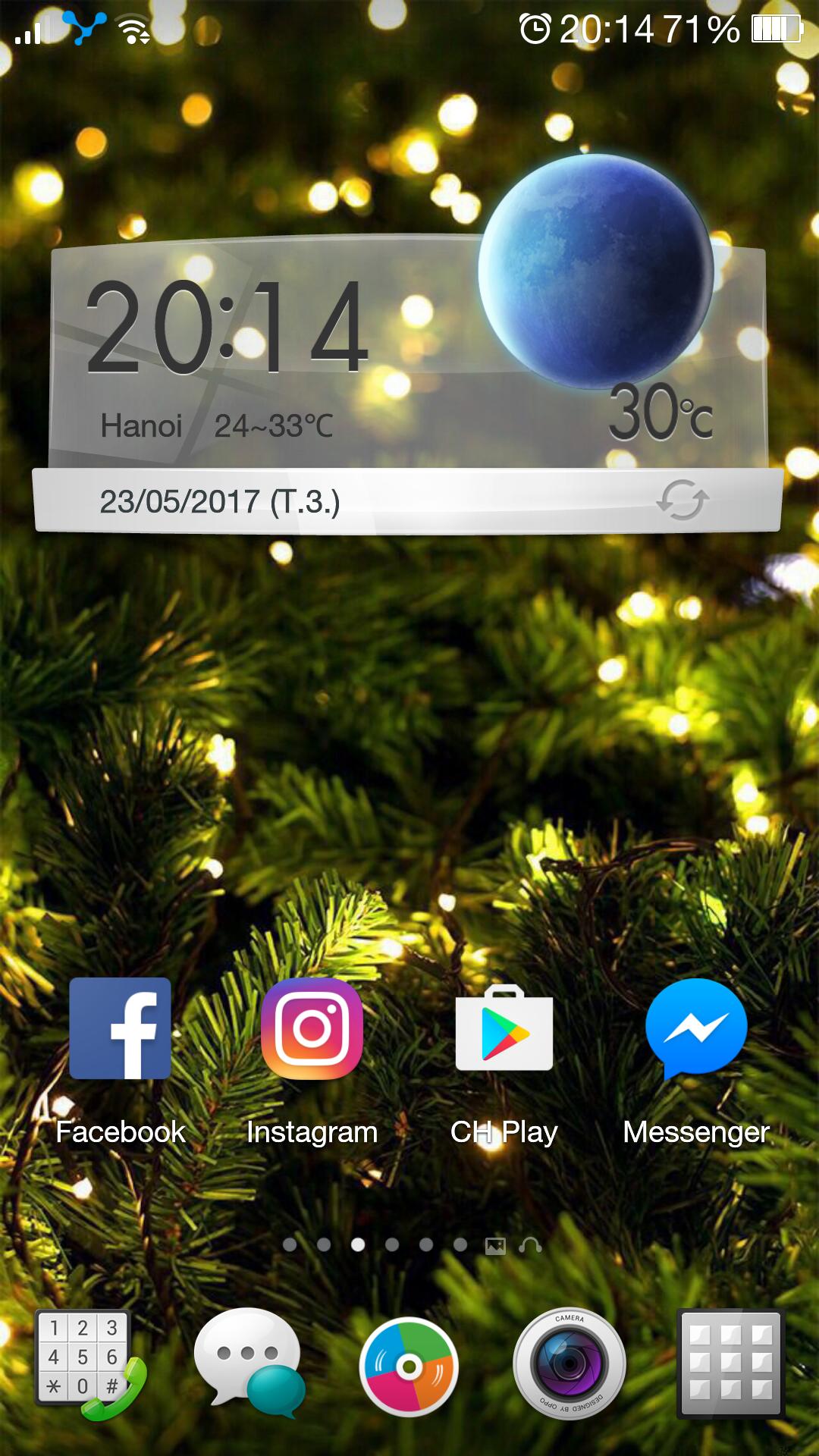 oppo lock screen wallpaper,tree,christmas tree,font,christmas ornament,screenshot