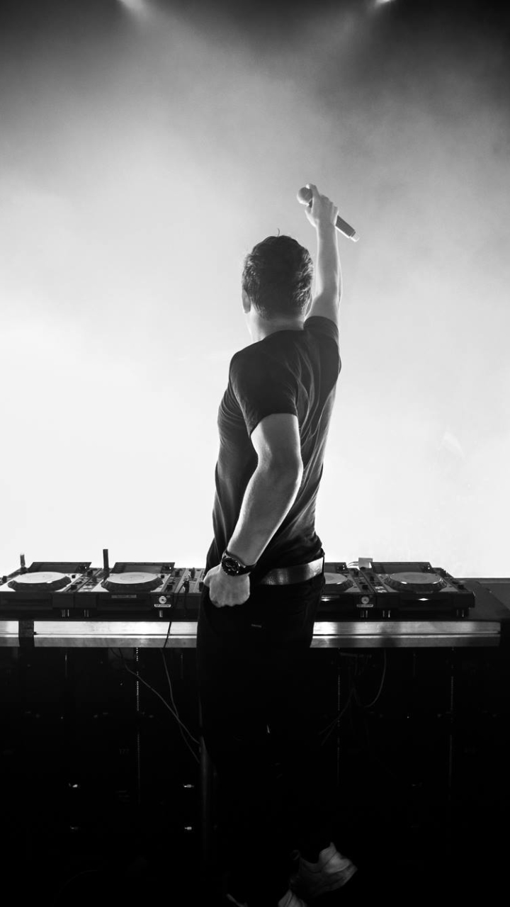 martin garrix 4k wallpaper,performance,music,musician,musical instrument,performing arts