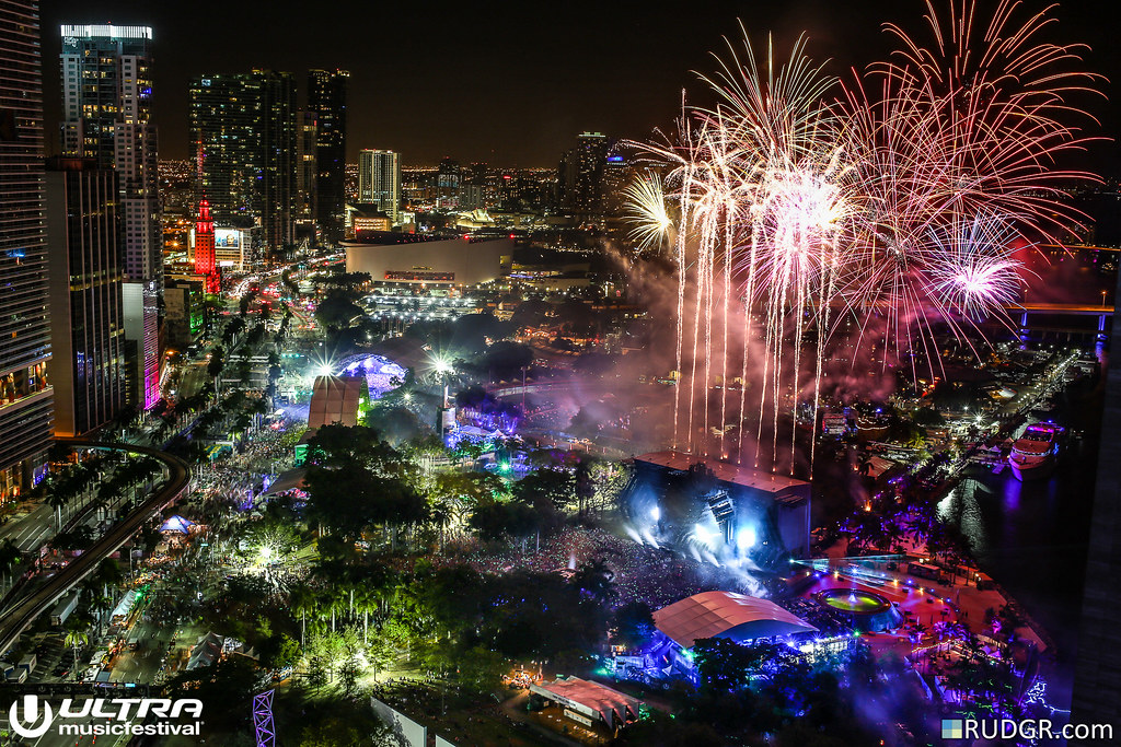 martin garrix 4k wallpaper,nature,metropolitan area,cityscape,landmark,fireworks