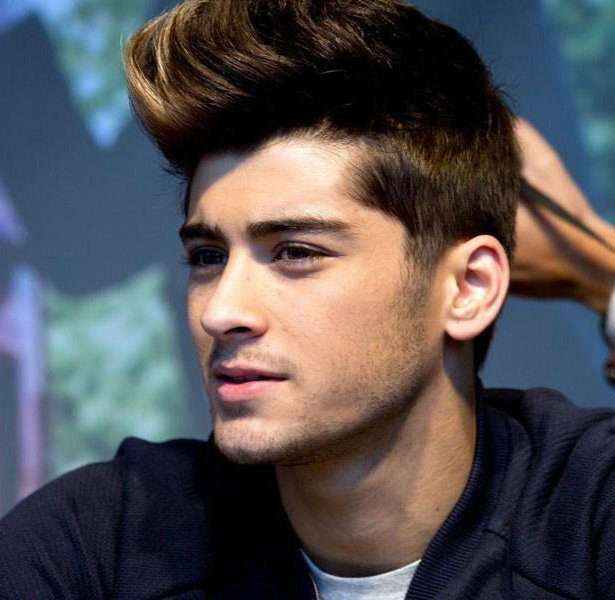 sfondo di zayn malik 1366x768,capelli,viso,acconciatura,fronte,sopracciglio