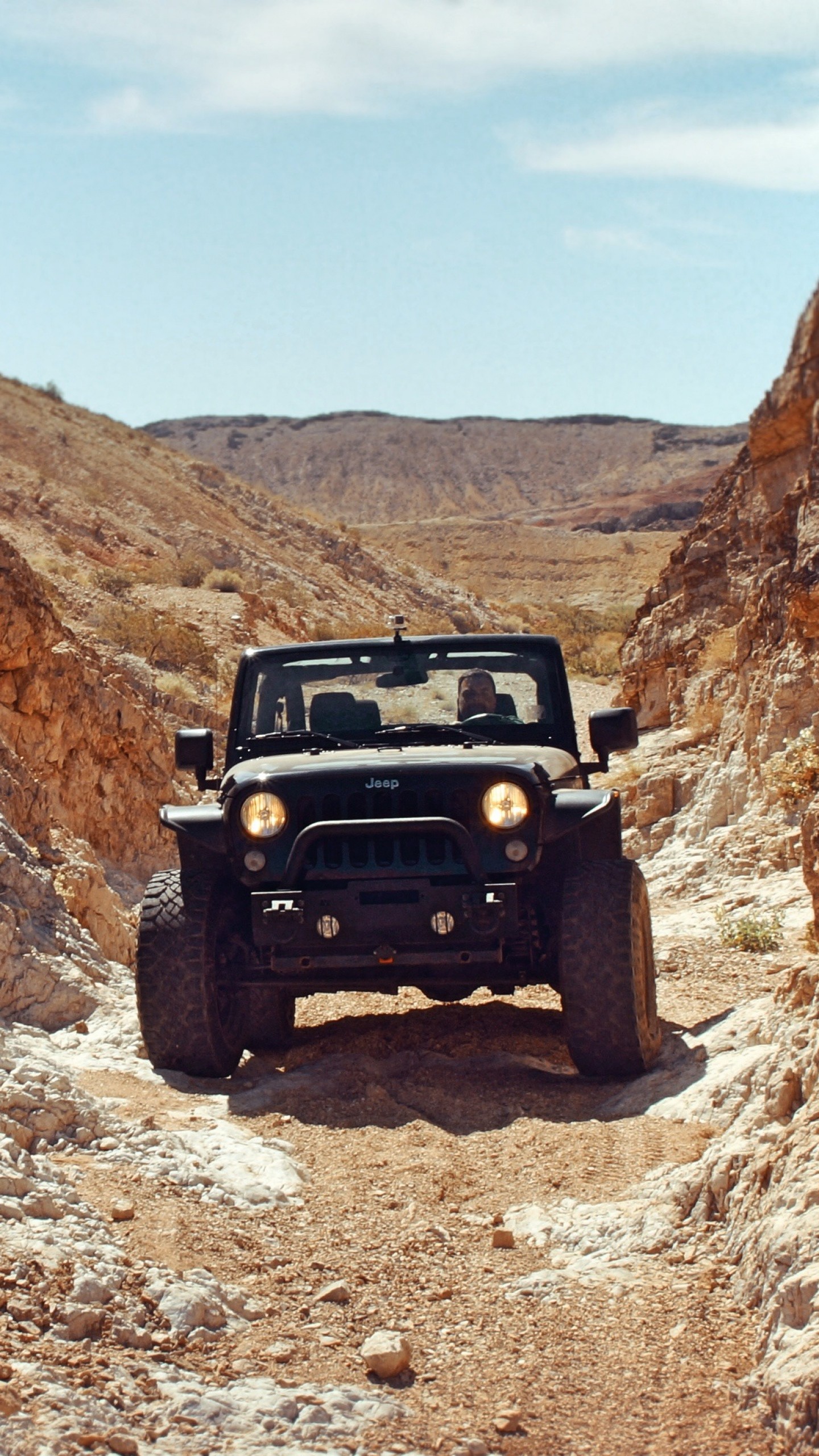 jeep iphone wallpaper,land vehicle,vehicle,car,automotive tire,off roading