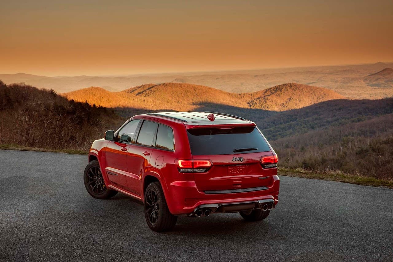 jeep grand cherokee fondo de pantalla,vehículo terrestre,vehículo,coche,vehículo utilitario deportivo,vehículo utilitario deportivo compacto