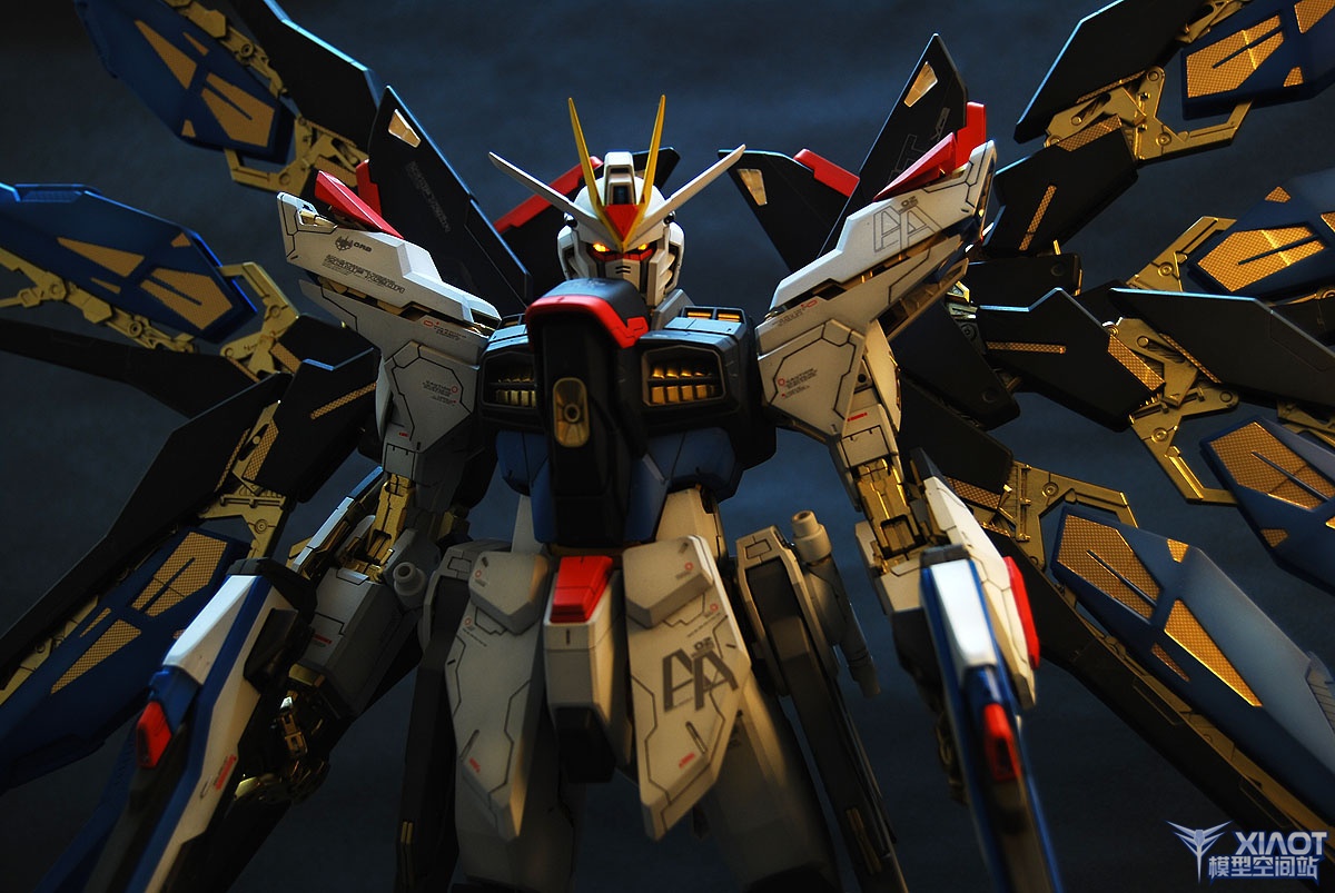 strike freedom gundam wallpaper,mecha,sky,action figure,pc game,machine