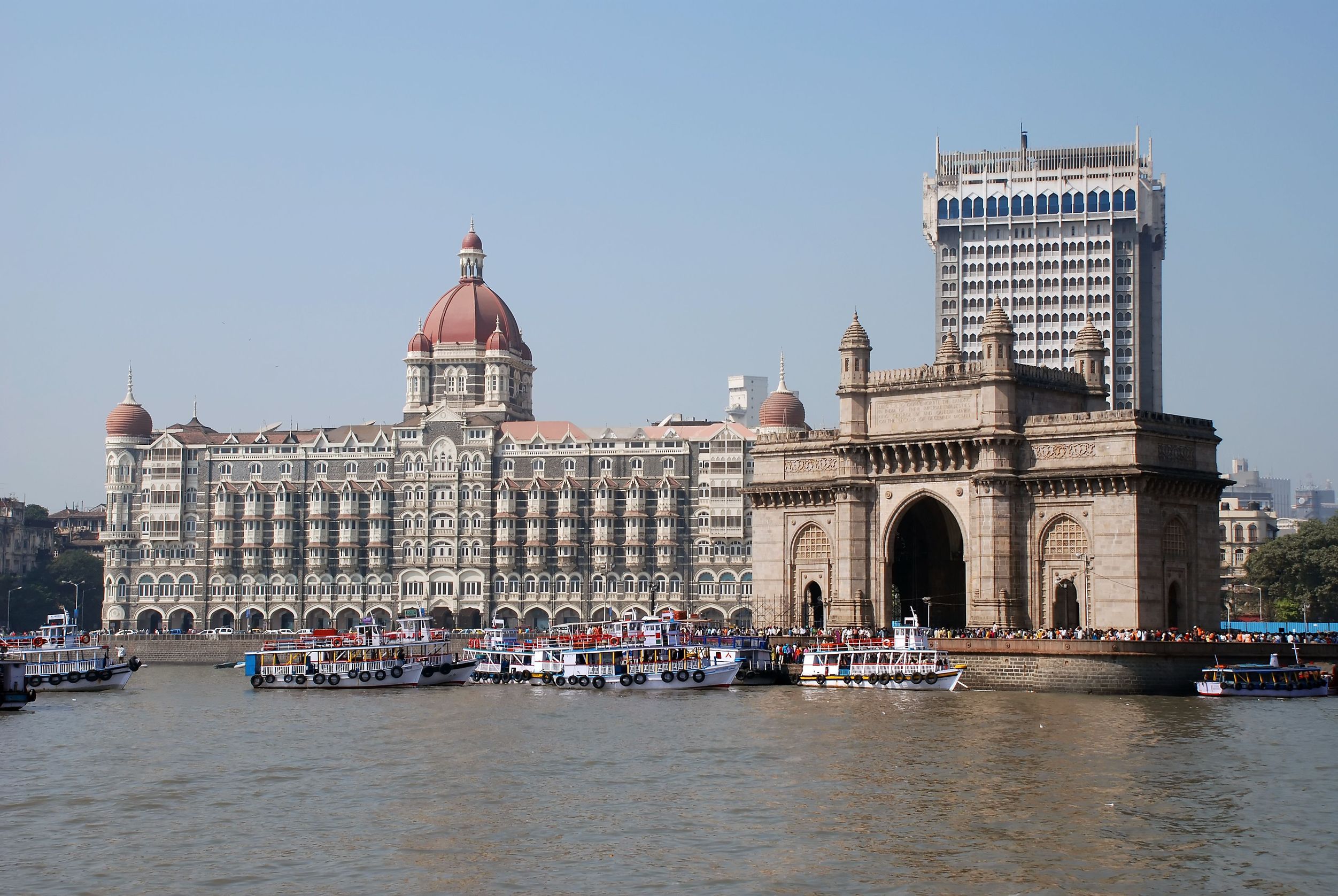fond d'écran de la ville de mumbai,voie navigable,ville,bâtiment,rivière,transport par eau
