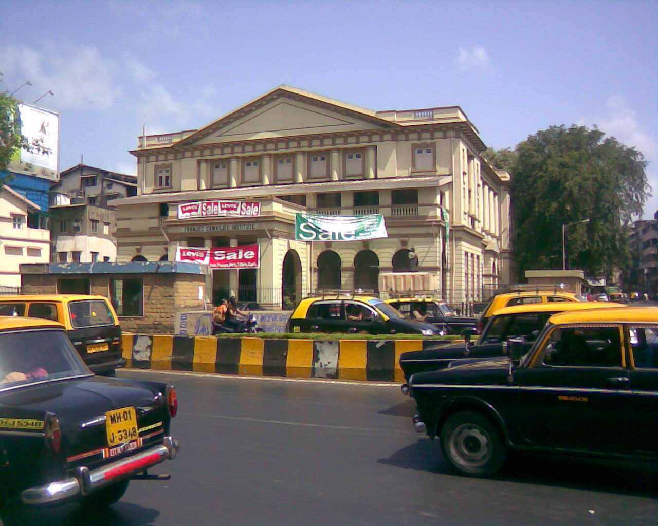 fondo de pantalla de la ciudad de mumbai,vehículo terrestre,vehículo,coche,coche clásico,carro familiar