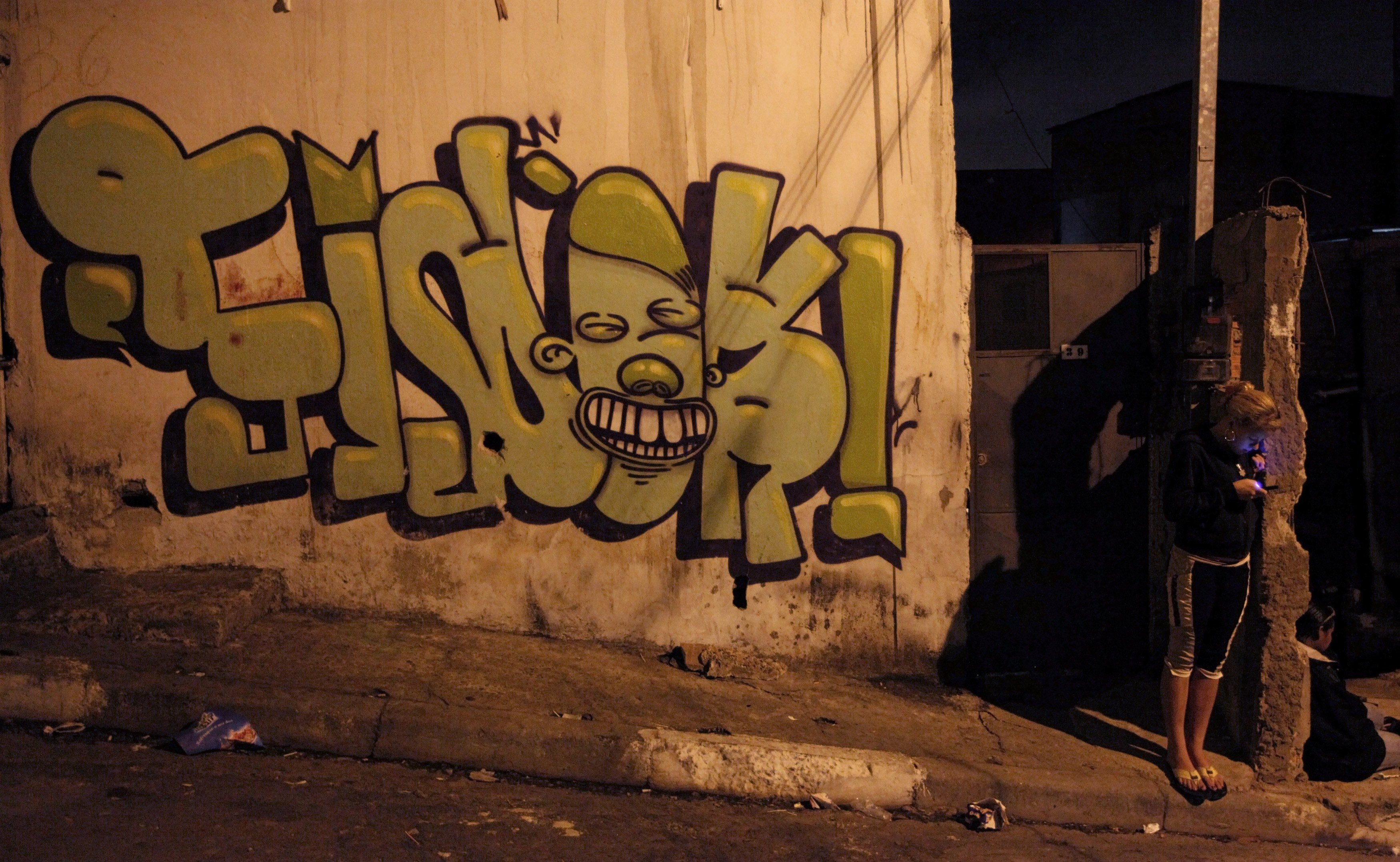 fondo de pantalla de graffiti de la calle,arte callejero,pintada,arte,pared,amarillo