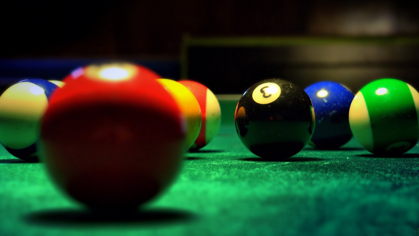 Pool Table Up Close- WallpaperUse