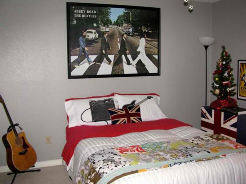 papel tapiz de guitarra para dormitorio,dormitorio,habitación,cama,mueble,diseño de interiores