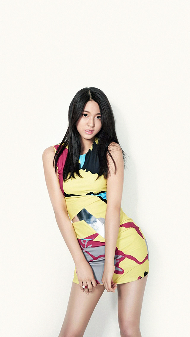 carta da parati seolhyun,capi di abbigliamento,giallo,modella,coscia,vestito