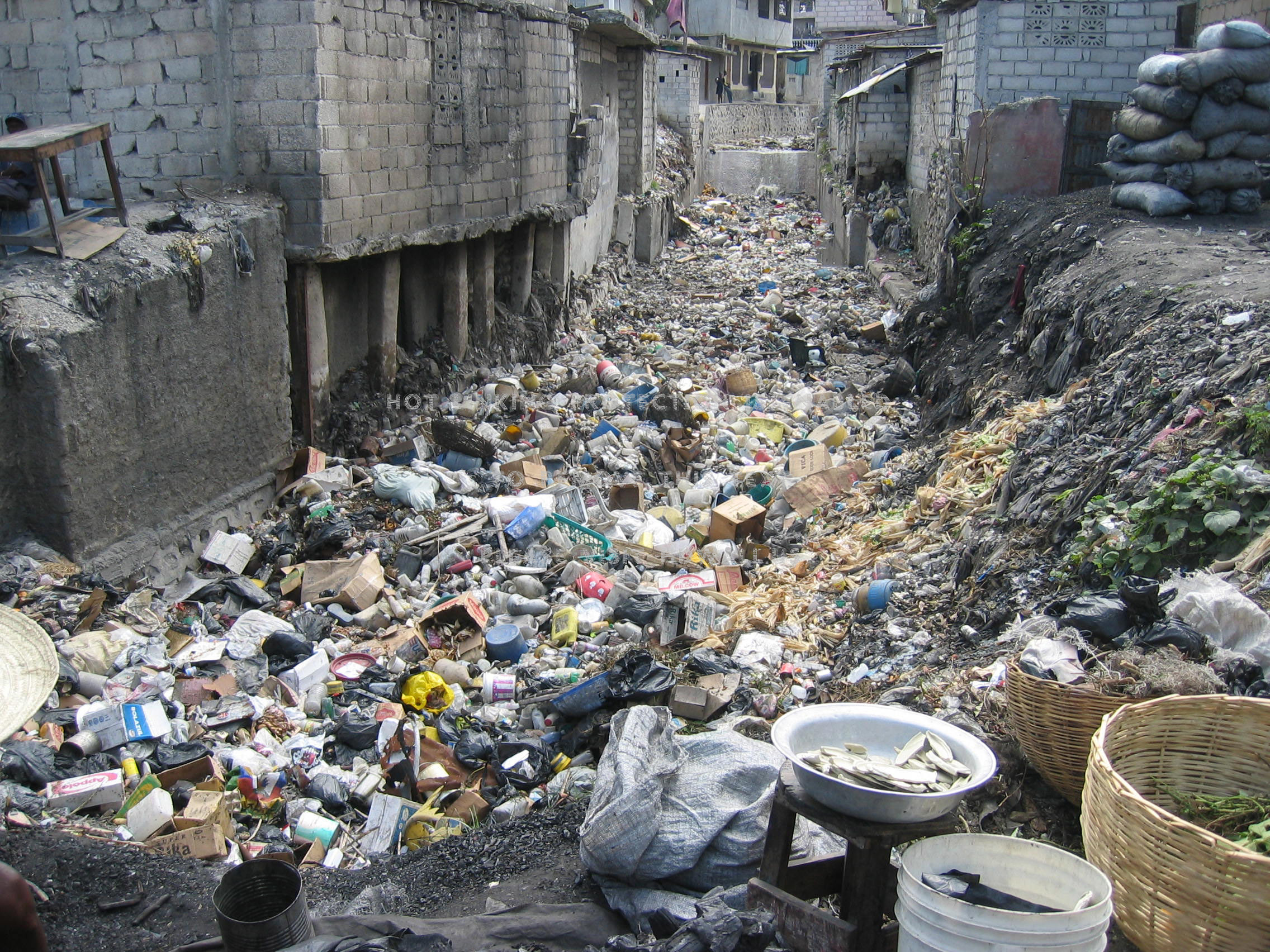 papier peint poubelle,déchets,litière