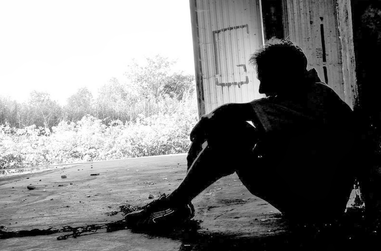 슬픈 혼자 소년 벽지,검정,하얀,사진,검정색과 흰색,흑백 사진