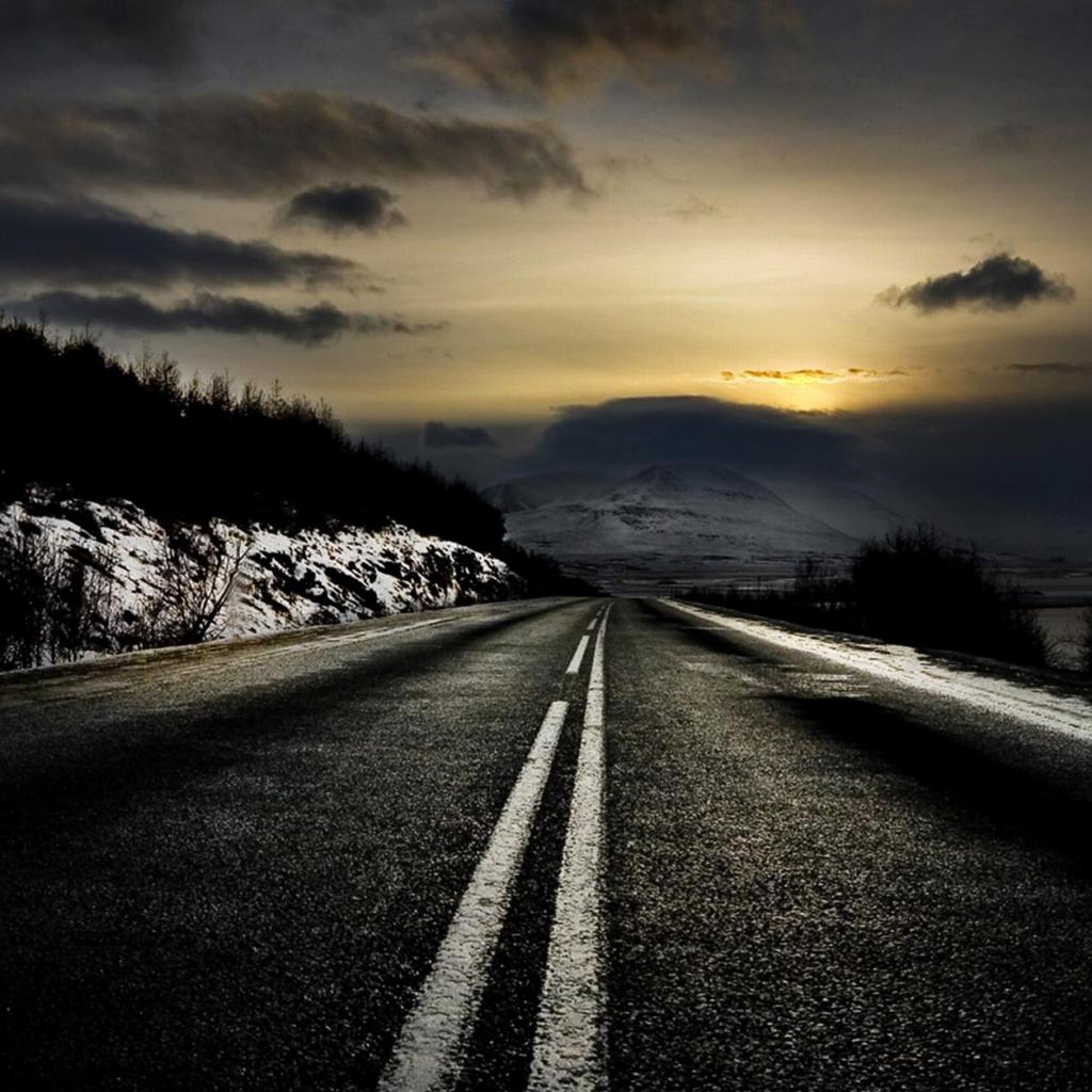 fond d'écran de route sombre,ciel,paysage naturel,route,la nature,horizon