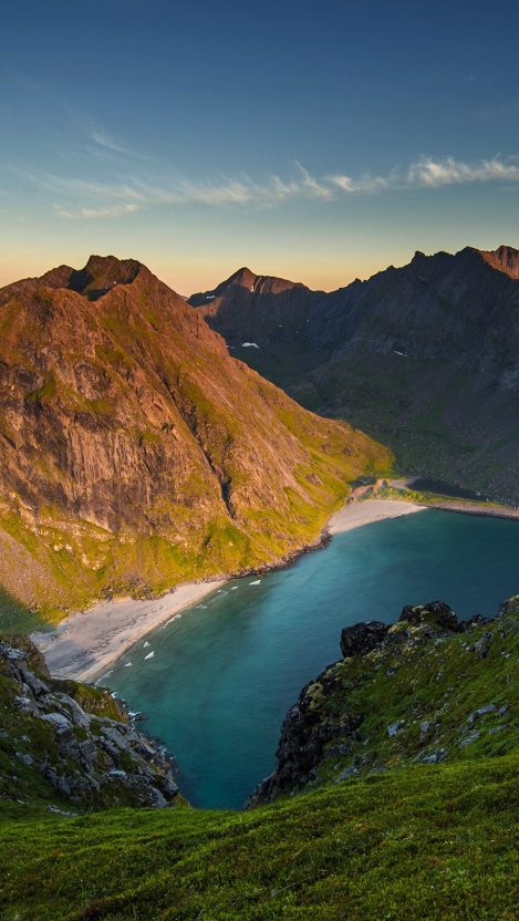 carta da parati del telefono di paesaggio,corpo d'acqua,montagna,paesaggio naturale,natura,tarn