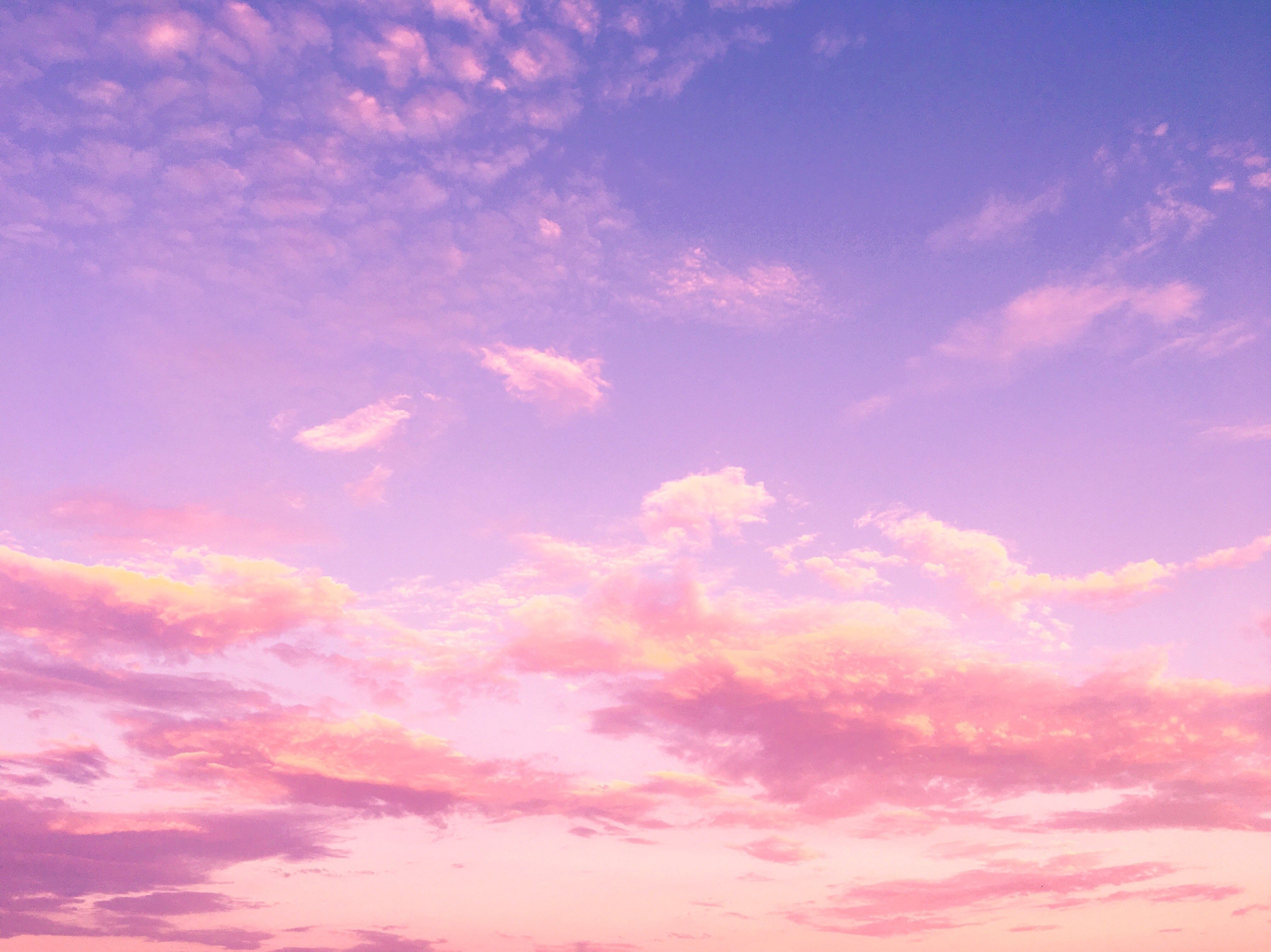 スカイブルーの壁紙,空,雲,昼間,ピンク,青い