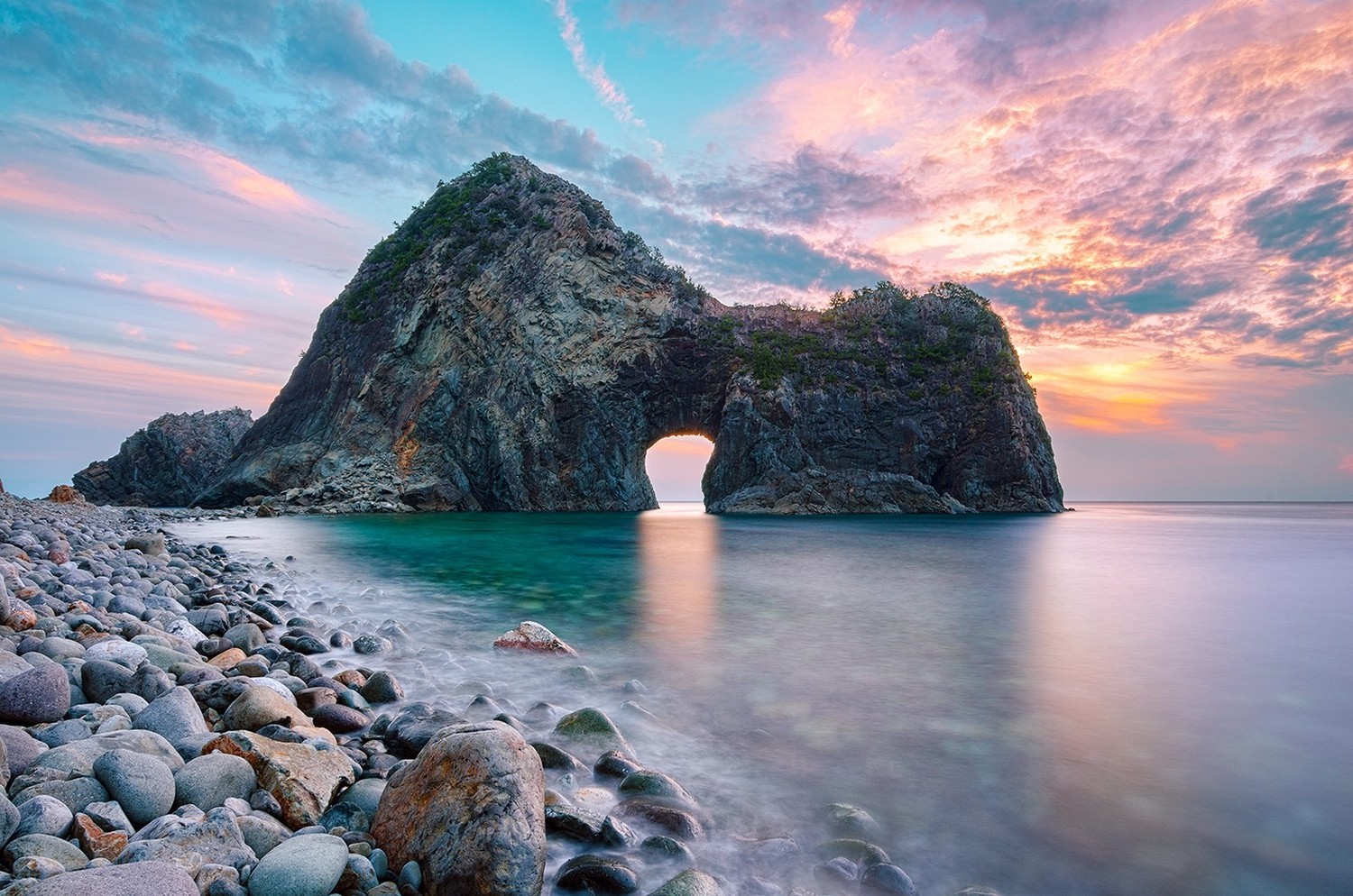 nature beach wallpaper,body of water,natural landscape,nature,sky,sea