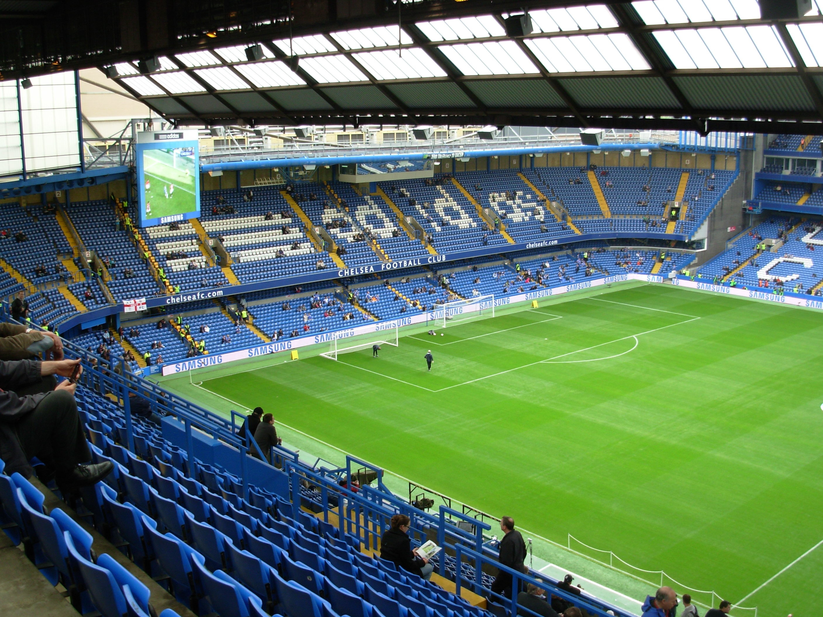 fondo de pantalla de stamford bridge,estadio,estadio de fútbol específico,deportes,atmósfera,césped