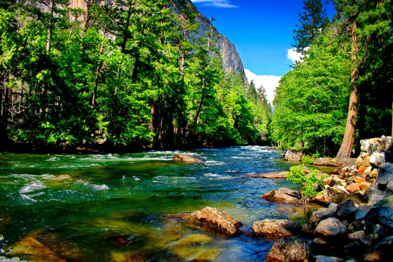 fondo de pantalla de río de montaña,cuerpo de agua,paisaje natural,naturaleza,recursos hídricos,río