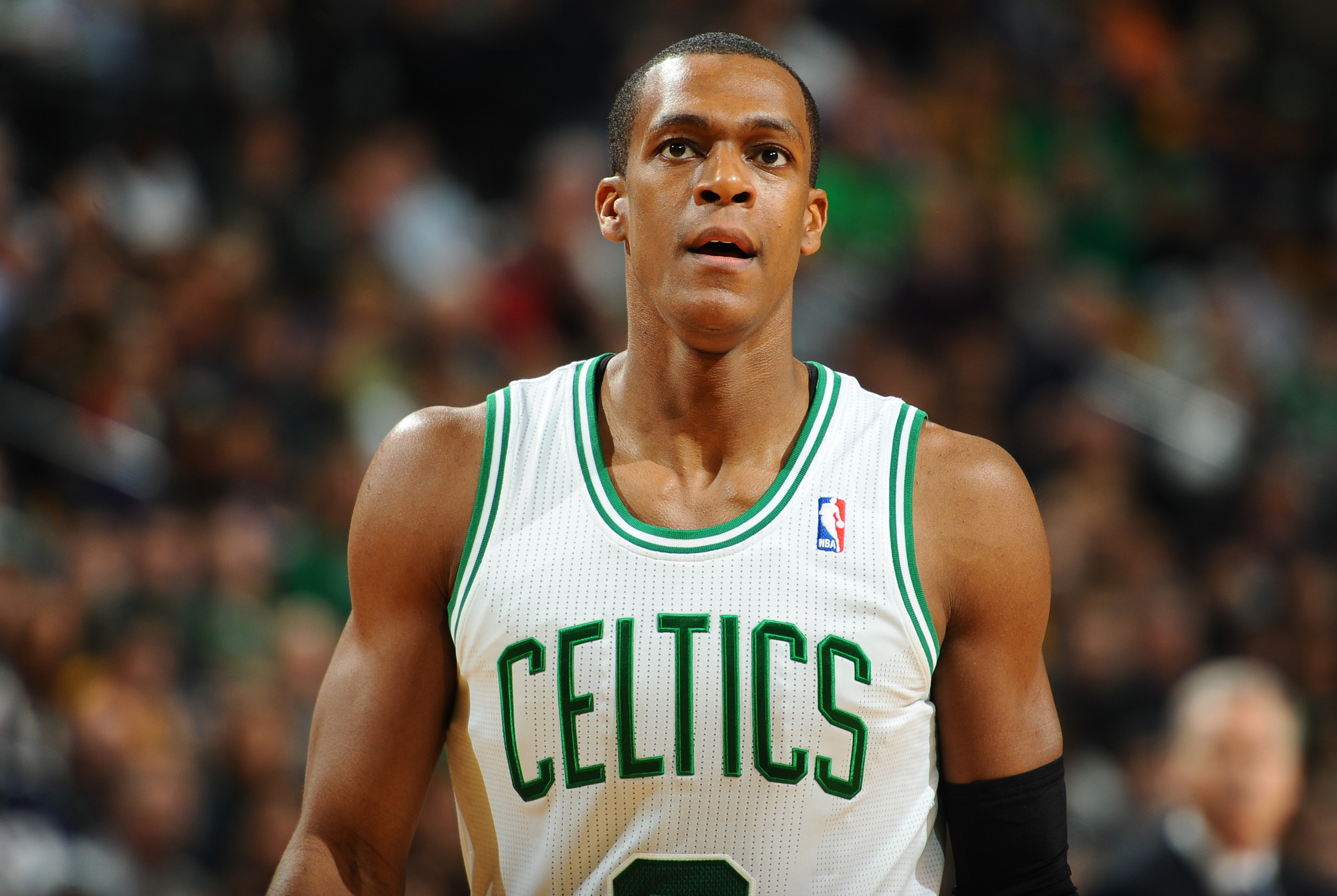 fondo de pantalla de rajon rondo,jugador de baloncesto,jugador,deportes,campeonato,atleta