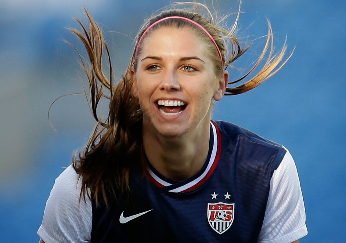 morgan fondo de pantalla,cabello,peinado,jugador,fútbol femenino,sonrisa