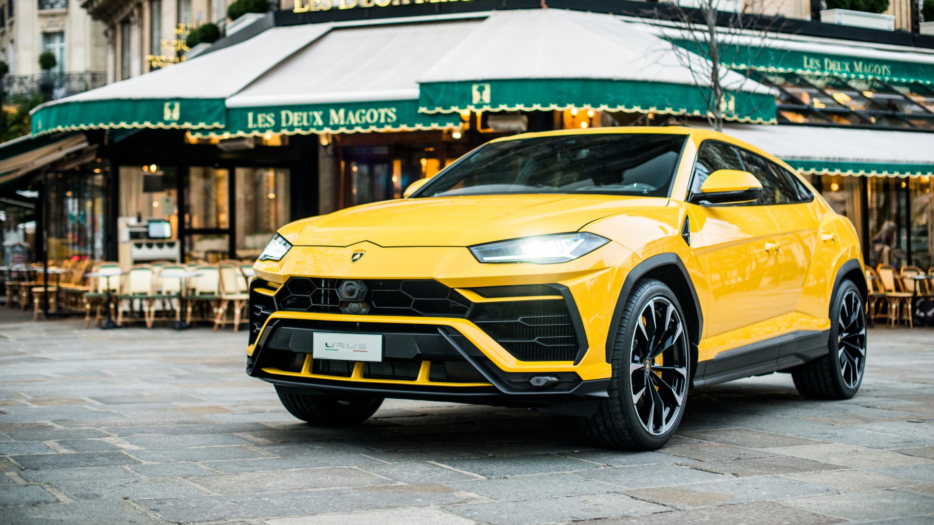 lamborghini urus tapete,landfahrzeug,fahrzeug,auto,kraftfahrzeug,gelb