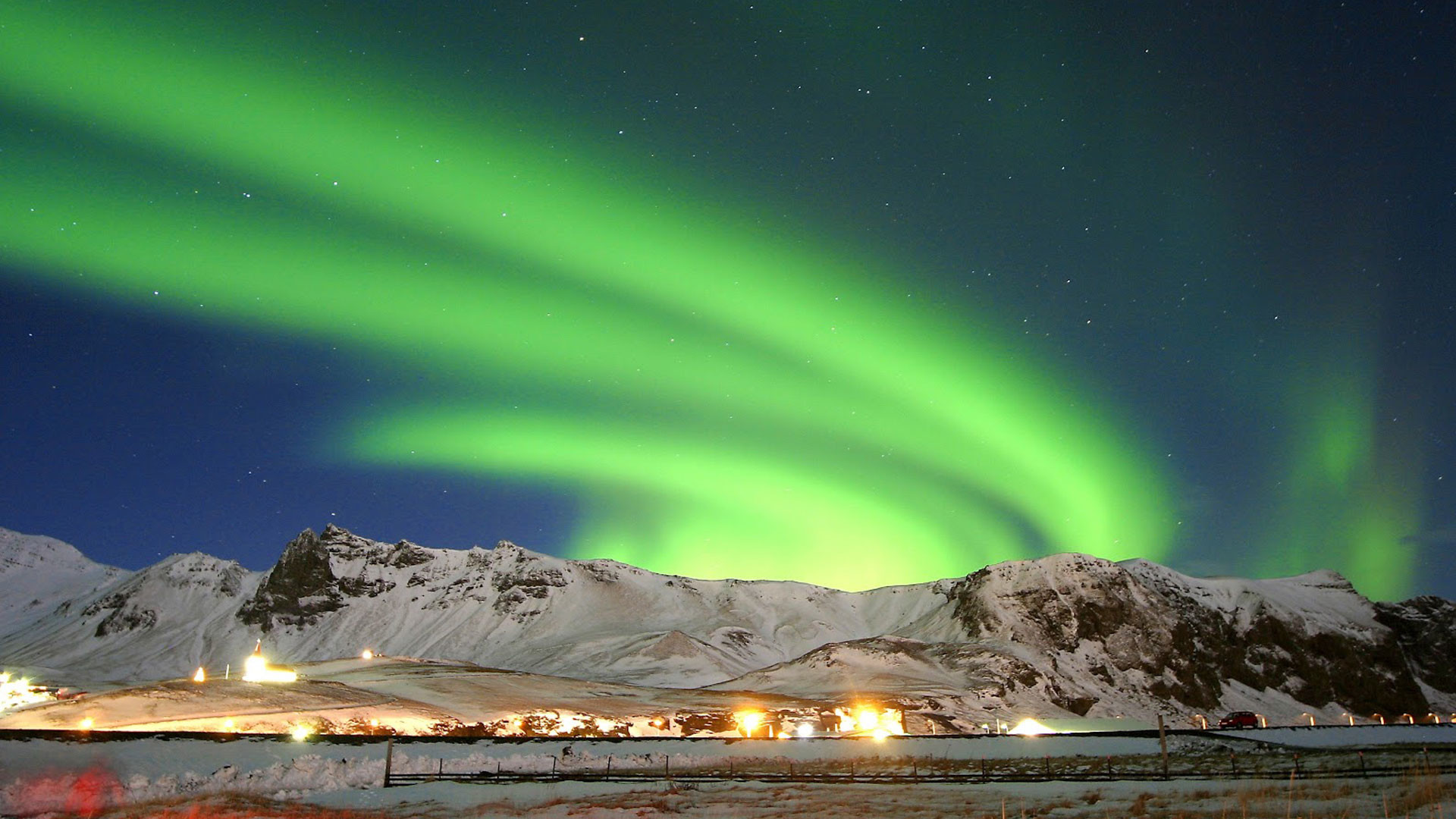 aurora boreale sfondi animati,cielo,aurora,natura,paesaggio naturale,atmosfera