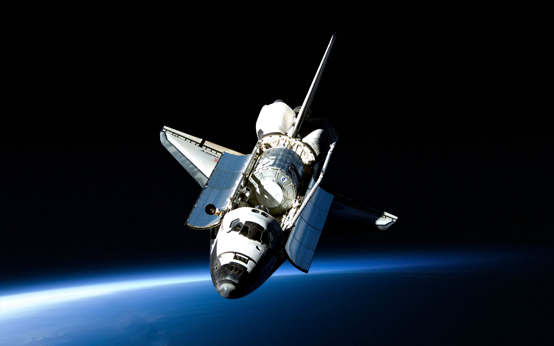 discovery wallpaper,space shuttle,spacecraft,outer space,vehicle,satellite