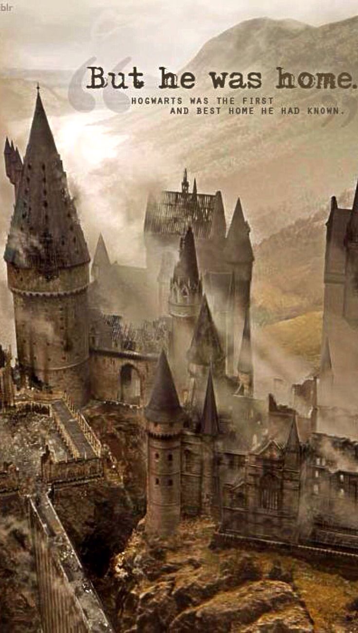 Hogwarts Was The First And Best Home WallpaperUse