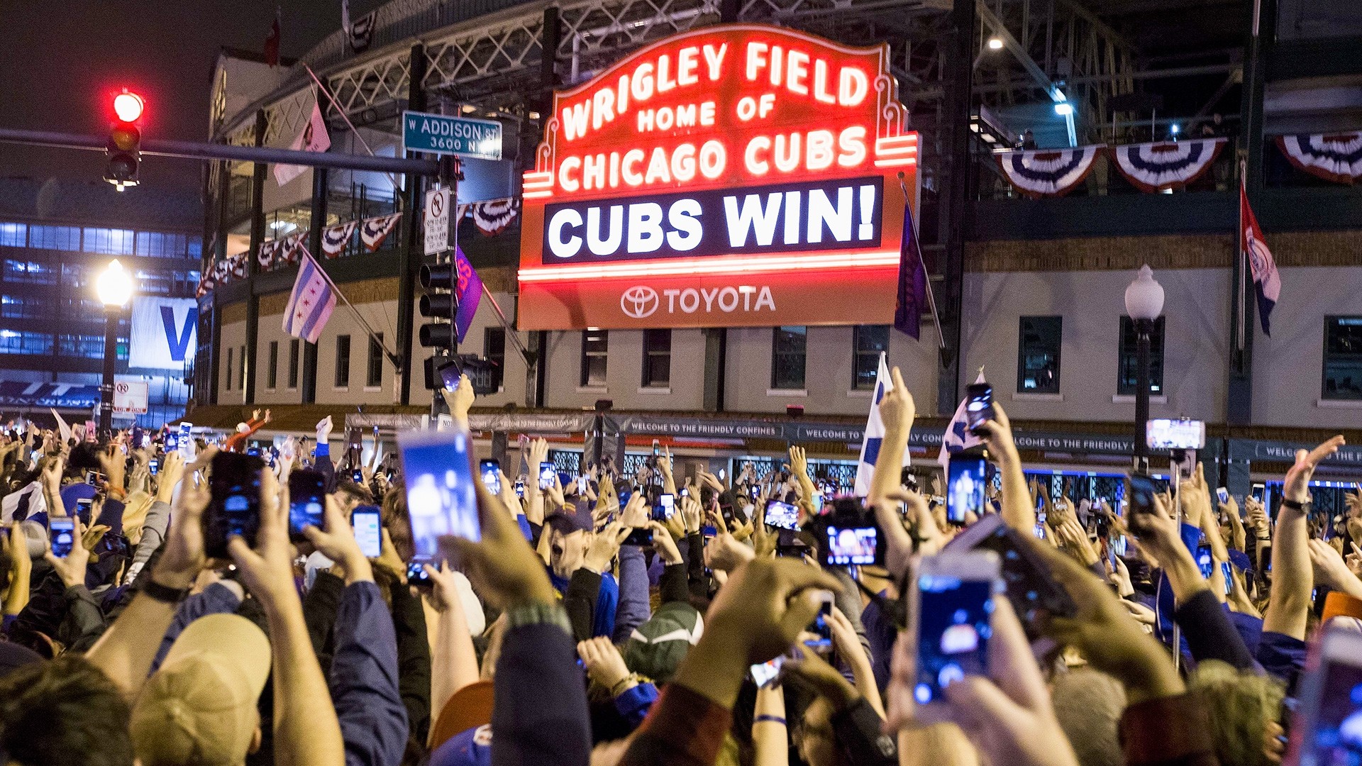 chicago cubs world series wallpaper,crowd,people,product,fan,event
