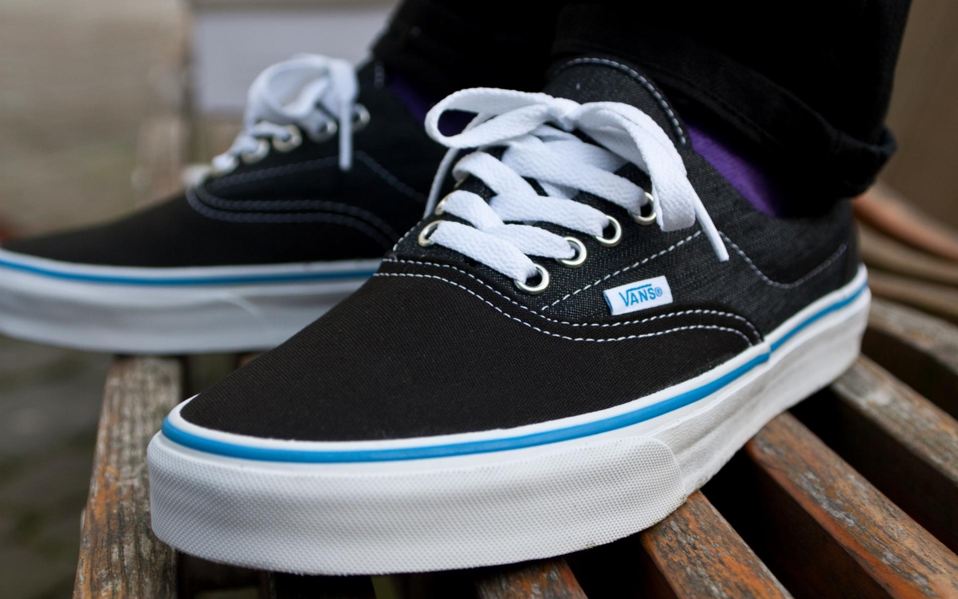 Vans. Обувь конверс Ванс. Ванс 507452. Ванс 500664. Вансы Шанель.