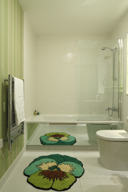 papier peint de salle de bain funky,salle de bains,chambre,vert,propriété,design d'intérieur