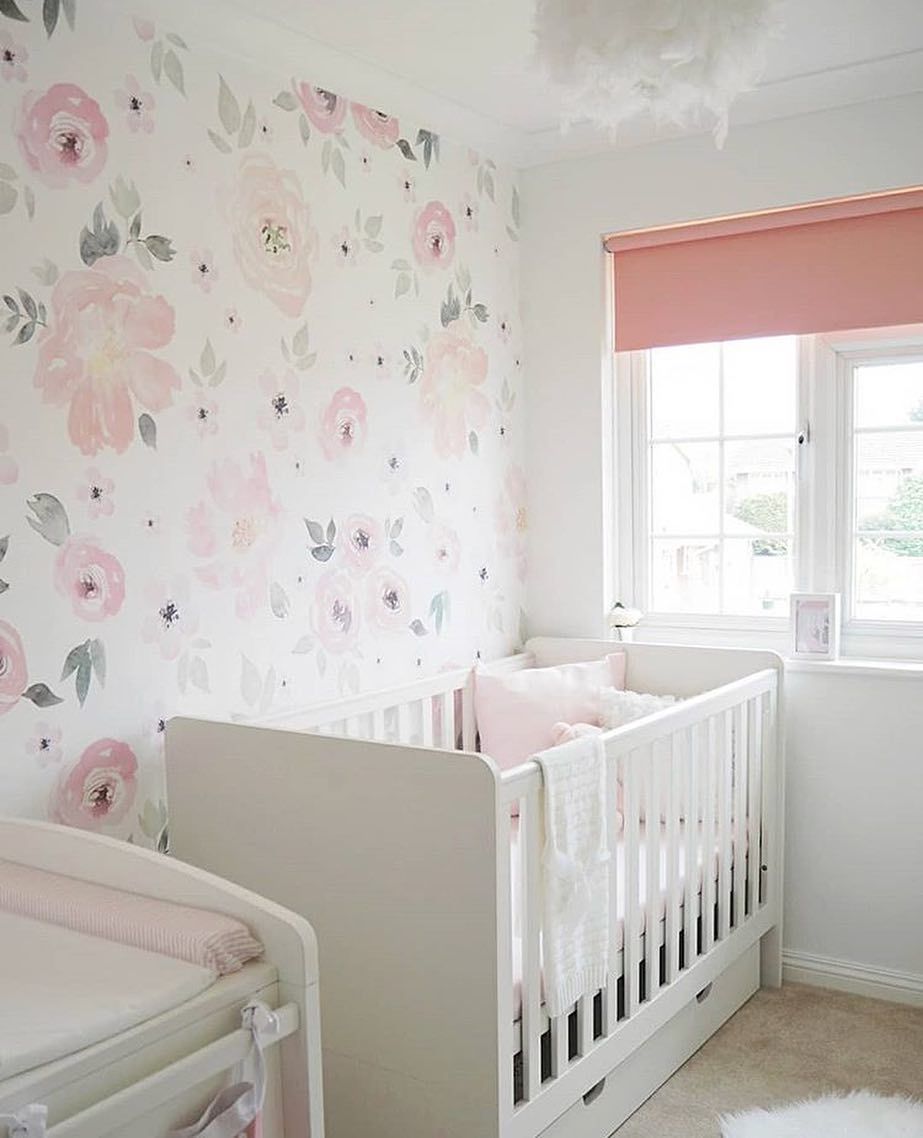 女の赤ちゃんの寝室の壁紙,製品,ルーム,白い,壁,家具