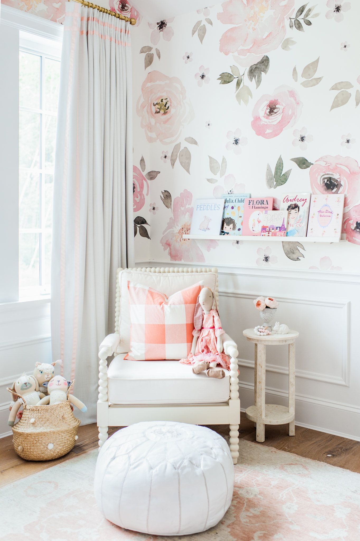 여자 아기 침실 벽지,방,생성물,분홍,가구,인테리어 디자인