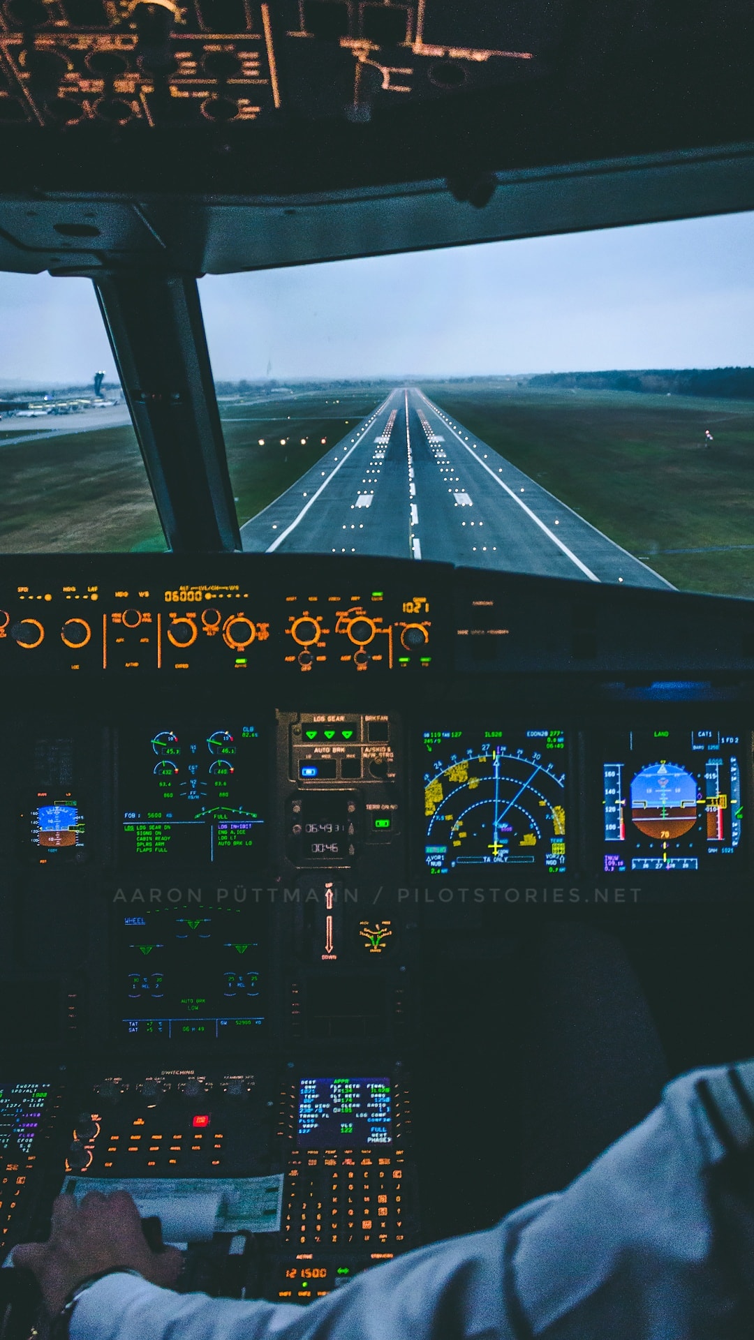 fondos de pantalla full hd,cabina,ingeniería aeroespacial,avión de línea,aerolínea,vehículo