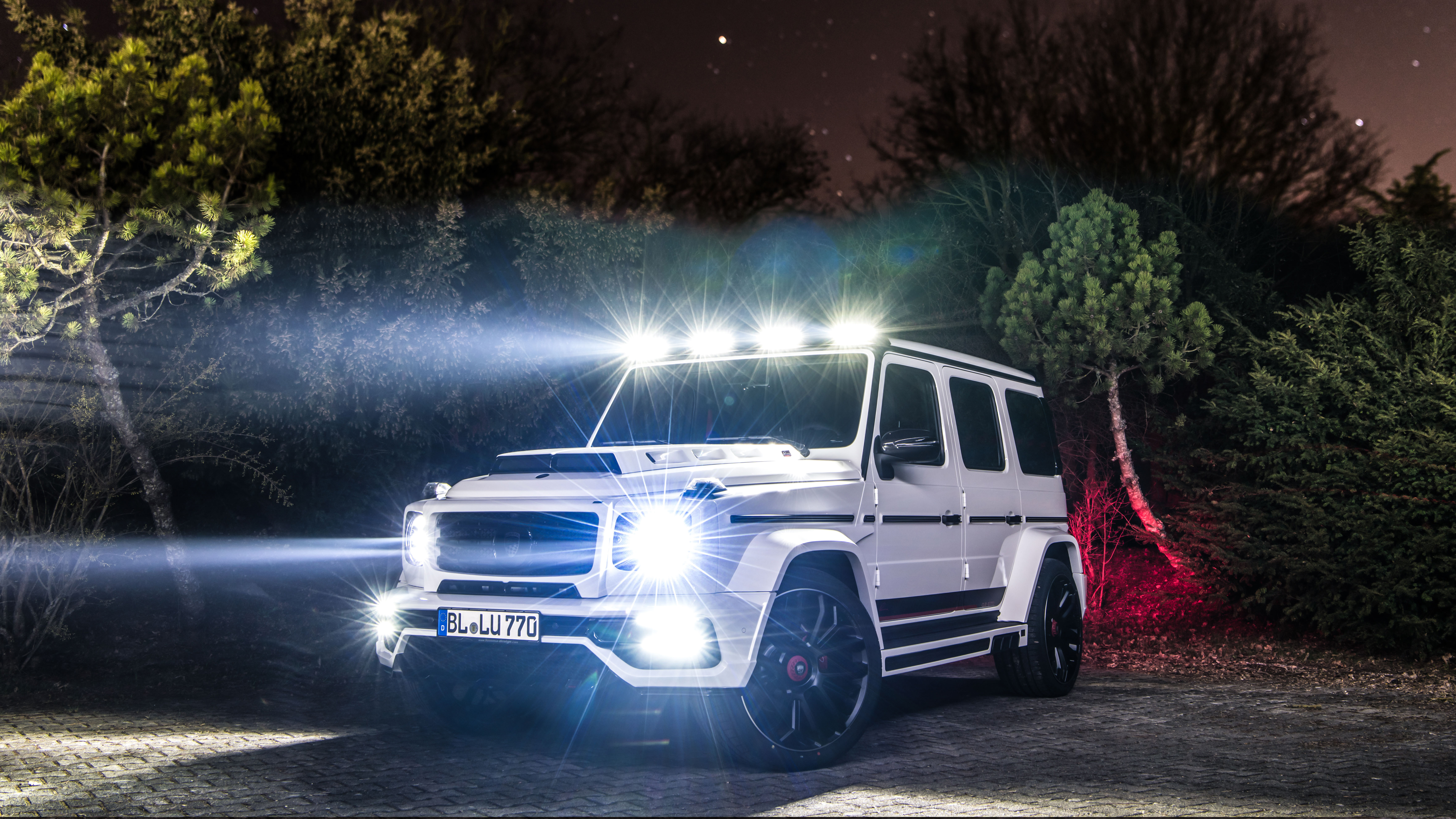 8k wallpaper,land vehicle,vehicle,car,mercedes benz g class,automotive tire