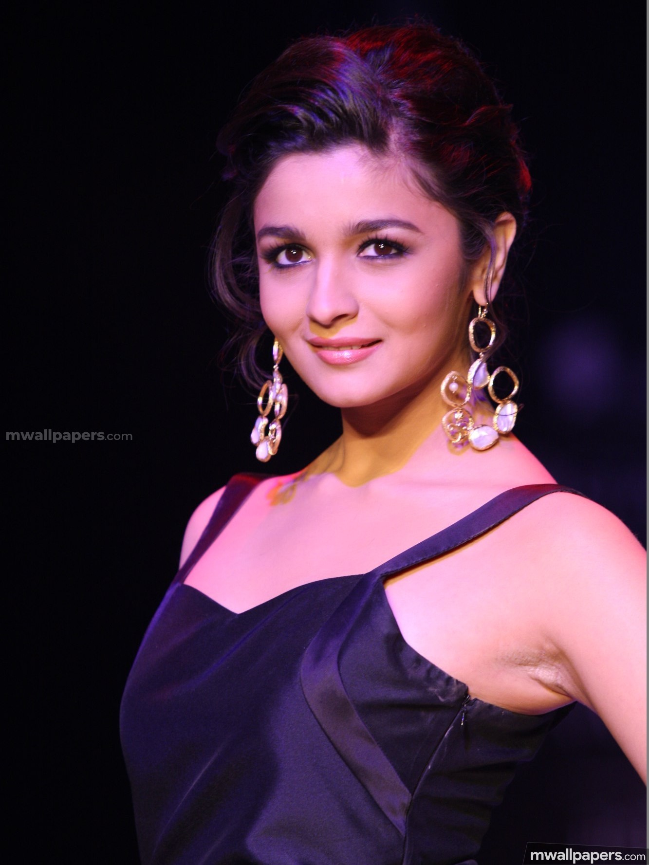 alia bhatt fond d'écran hd,cheveux,sourcil,coiffure,beauté,violet