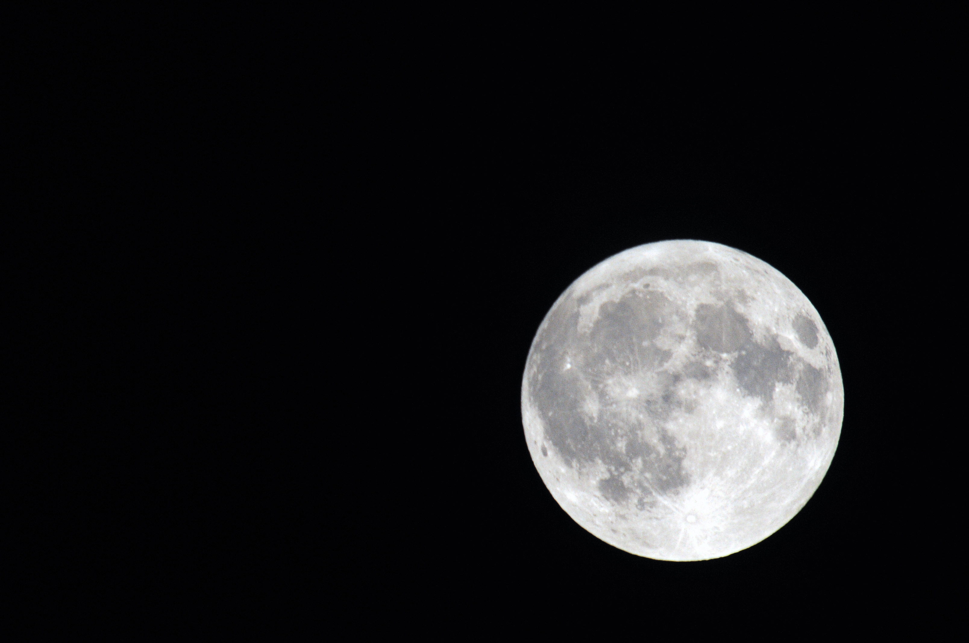 download di sfondi luna,luna,fotografia,natura,atmosfera,chiaro di luna