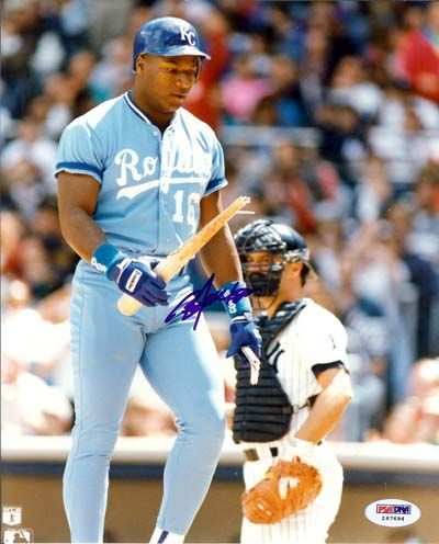 fond d'écran bo jackson,joueur de baseball,uniforme de baseball,baseball universitaire,gant de frappeur,joueur