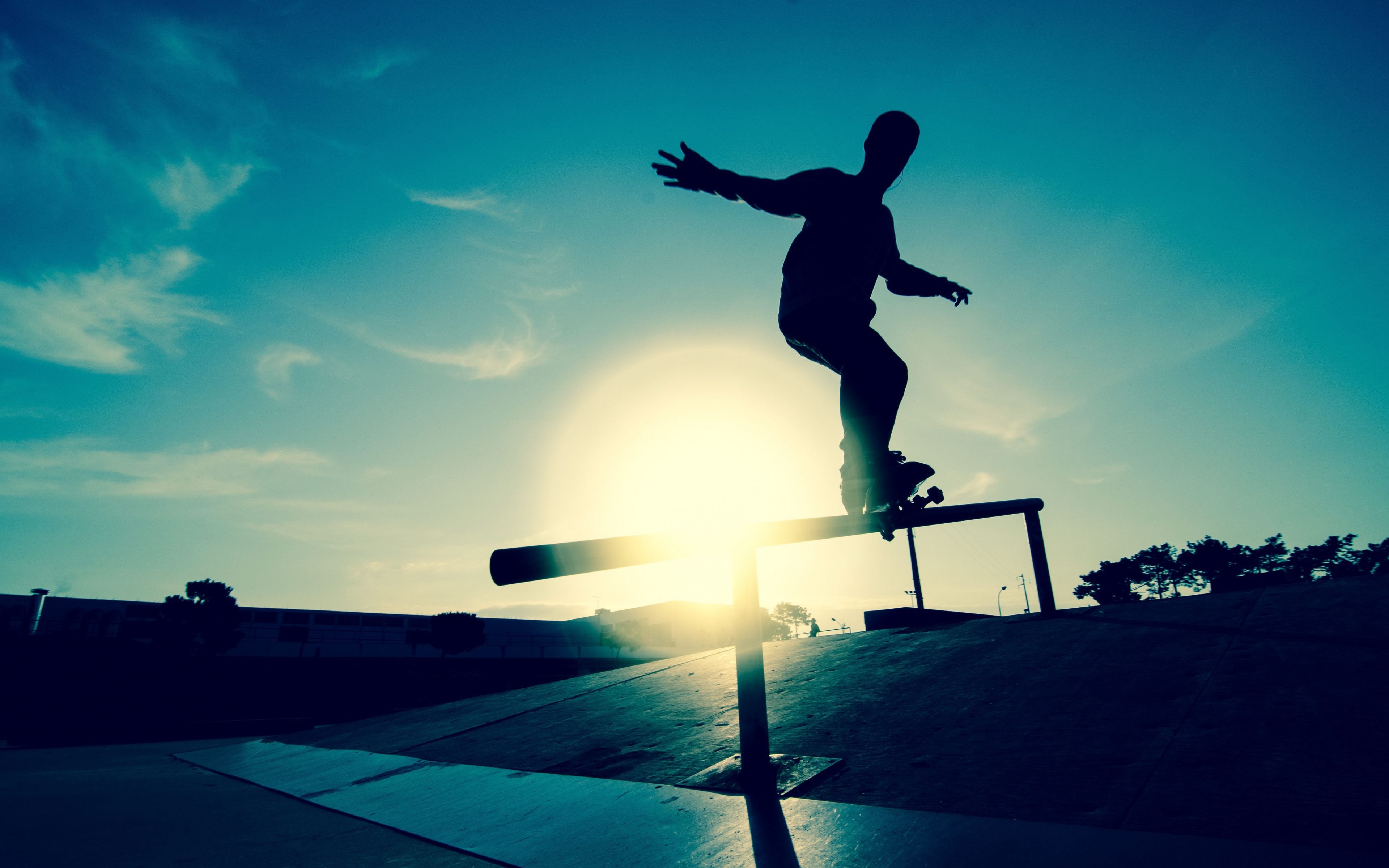 fantastici sfondi per skateboard,cielo,andare con lo skateboard,skateboard,nube,attrezzatura sportiva
