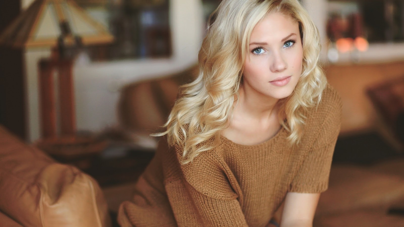 blonde girl wallpaper,hair,blond,face,hairstyle,beauty