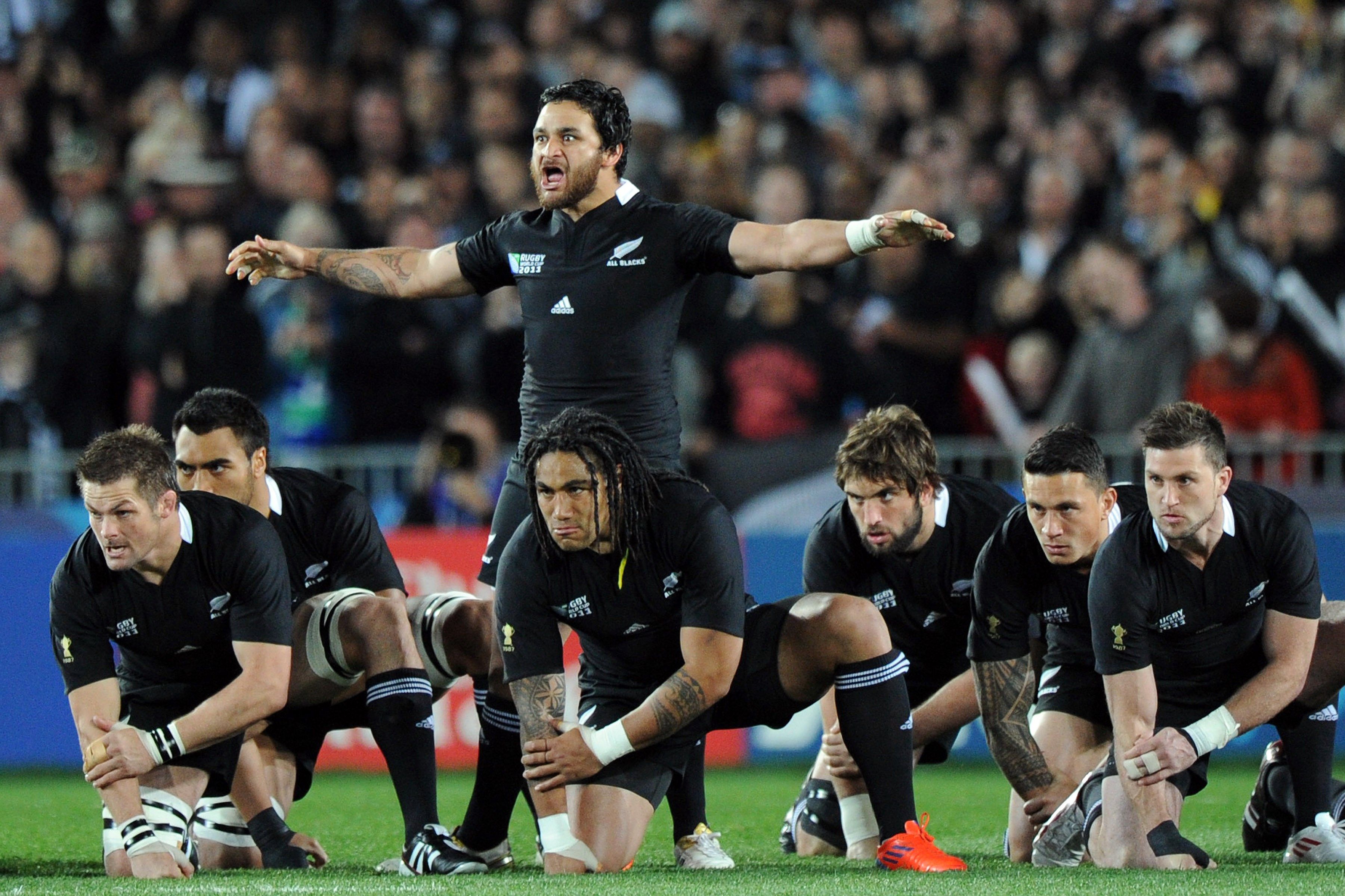 fond d'écran tout noir de rugby,des sports,joueur,équipe,équipement sportif,joueur de football