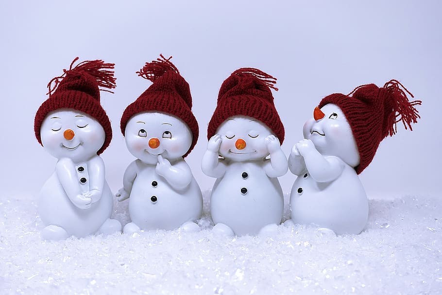 かわいい雪だるまの壁紙,雪だるま,雪,冬,クリスマスオーナメント,凍結