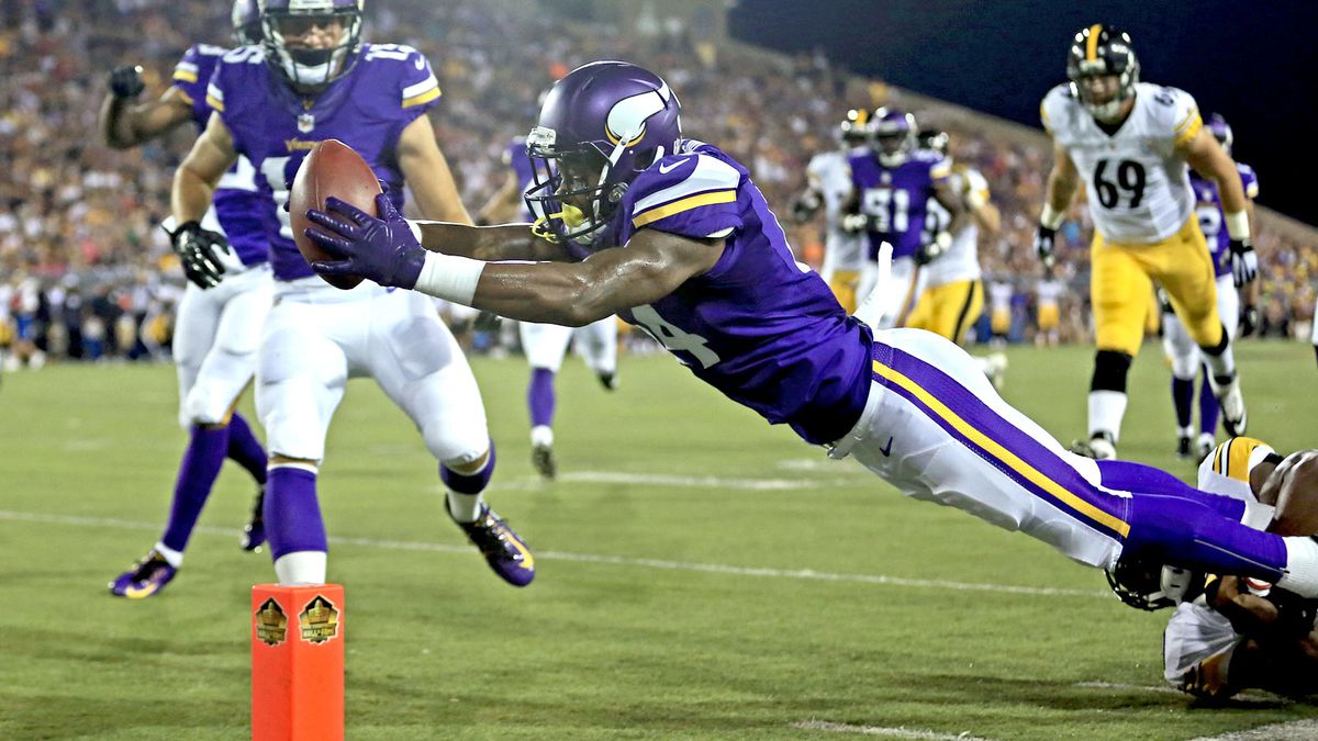 fond d'écran stefon diggs,joueur,des sports,casque,football de gril,équipement de sport