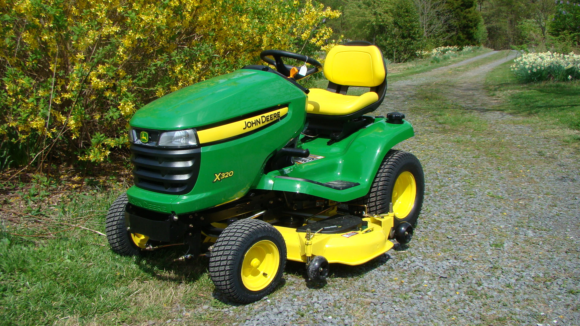 john deere logo wallpaper,land vehicle,vehicle,riding mower,mower,lawn