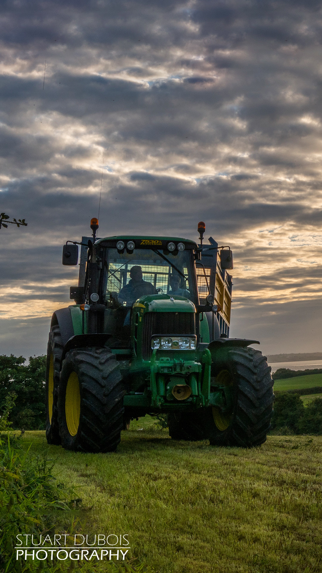 john deere wallpaper hd,land vehicle,vehicle,tractor,nature,agricultural machinery