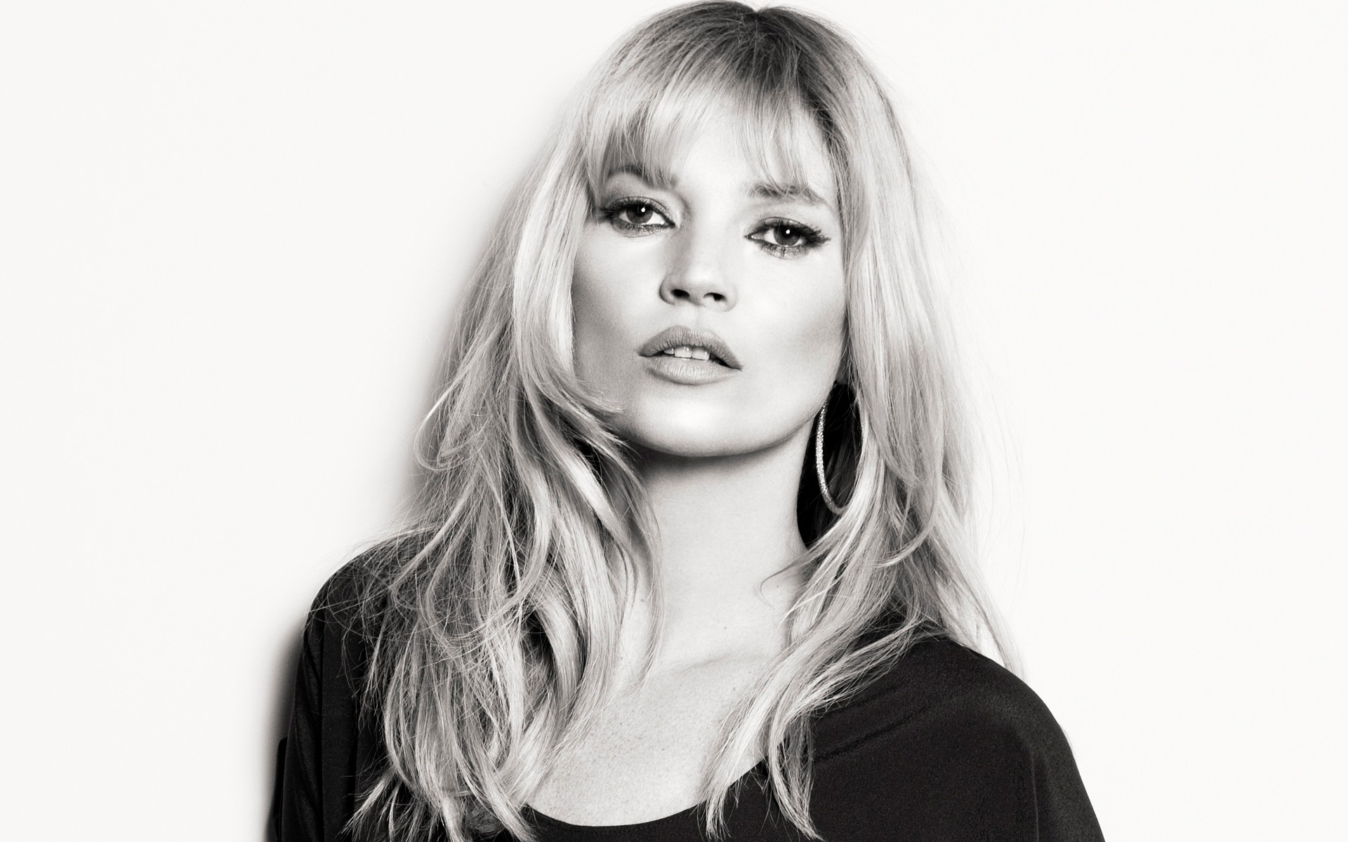 kate moss wallpaper,hair,face,photograph,white,hairstyle
