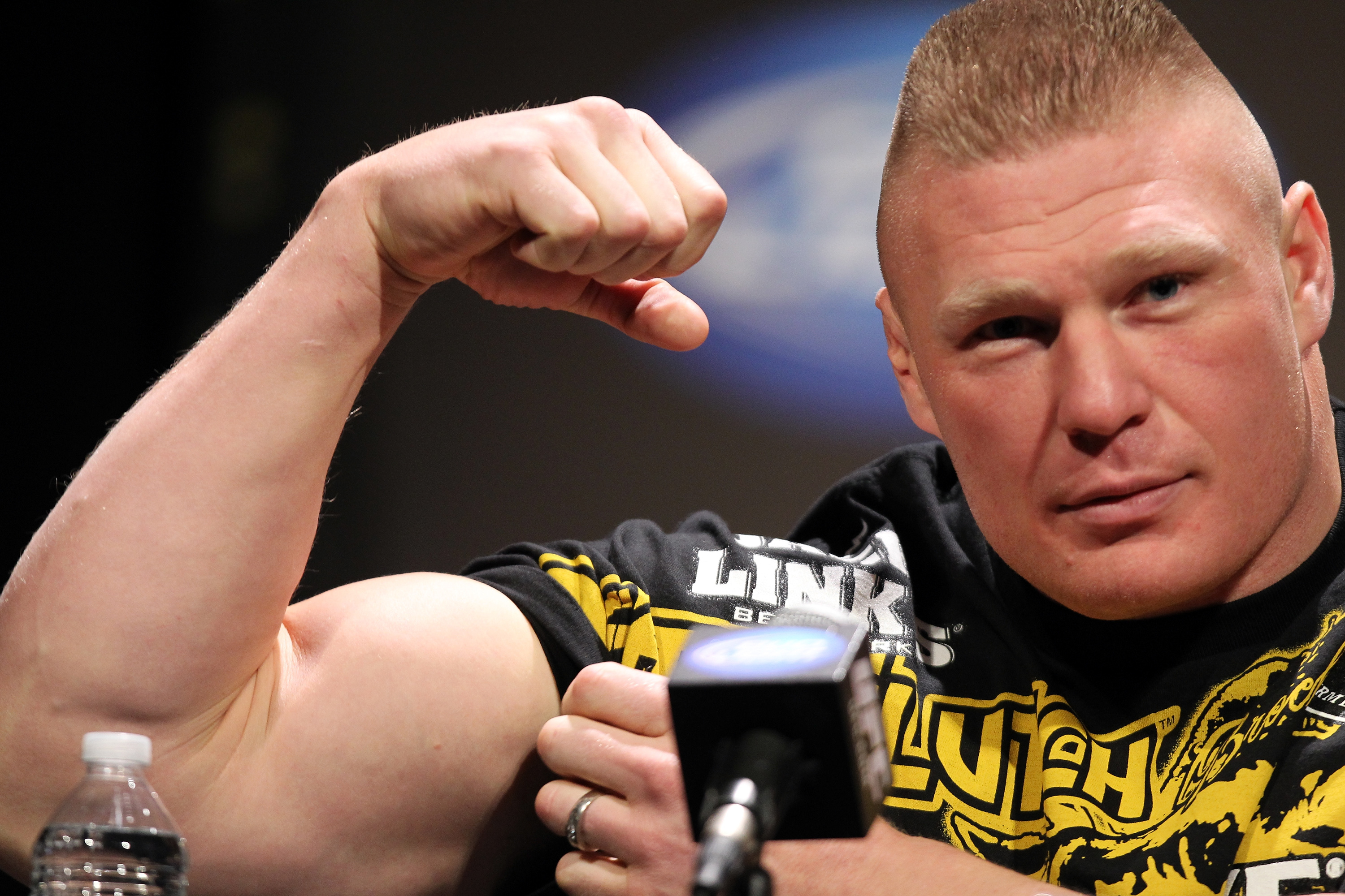 brock lesnar fond d'écran complet hd,lutteur,main,lutte,arts martiaux mixtes,poignet